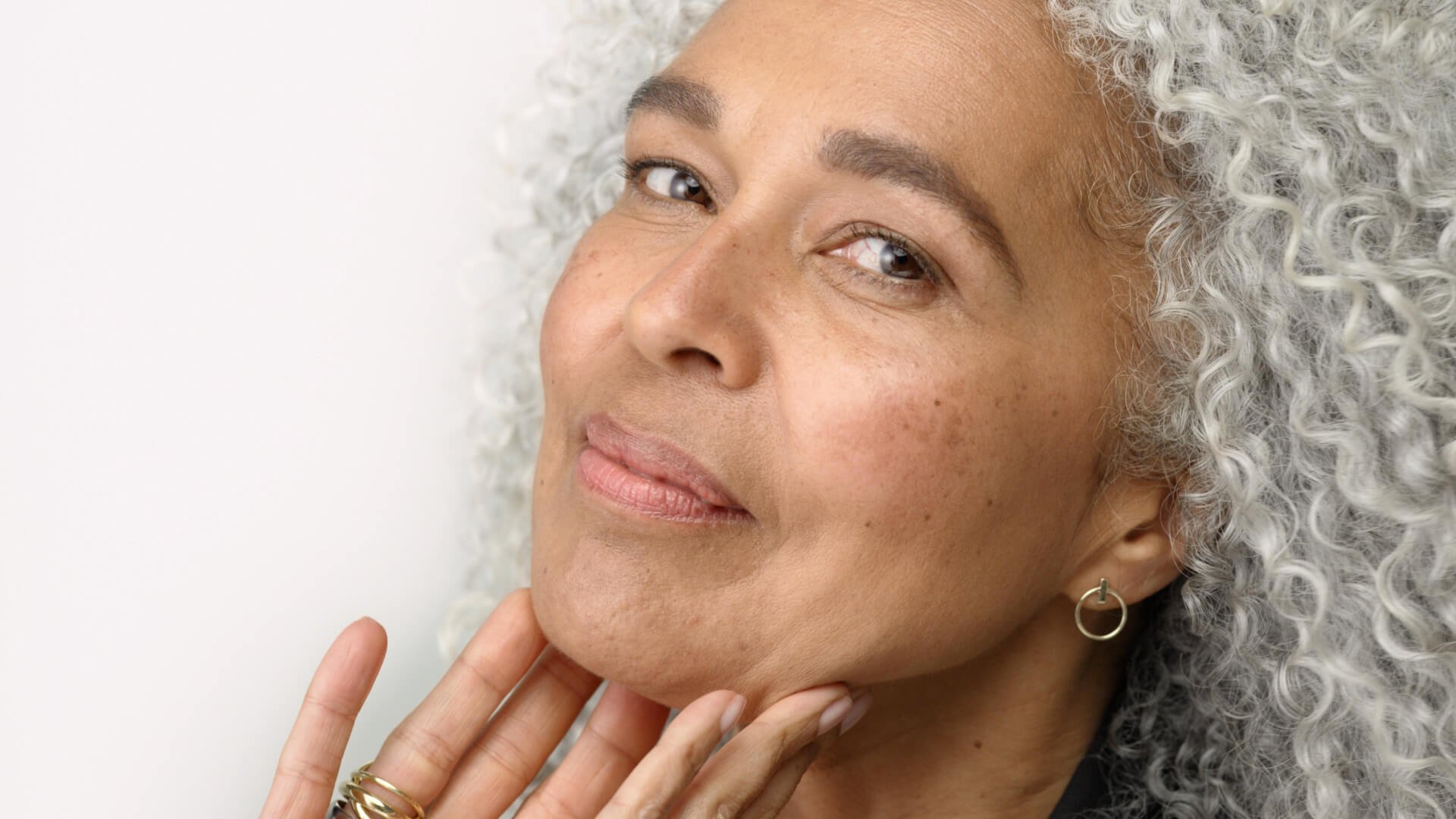 como-proteger-a-pele-contra-a-poluicao-atmosferica