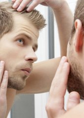queda-de-cabelo-nos-homens-5-dicas-com-penteados-que-ajudam-a-conseguir-um-aspeto-incrivel